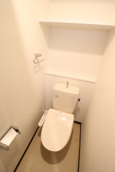 物件内観写真9　(トイレ)