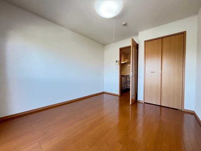 物件内観写真9　(居室)