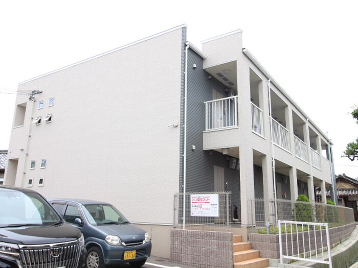 物件外観写真1　(外観写真)