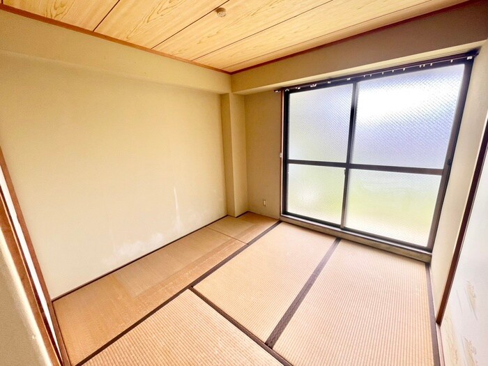 物件内観写真10　(居室)