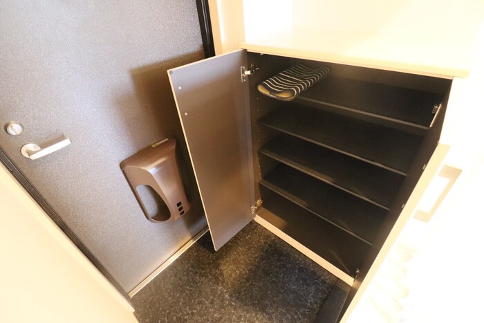 物件内観写真17　(靴箱)