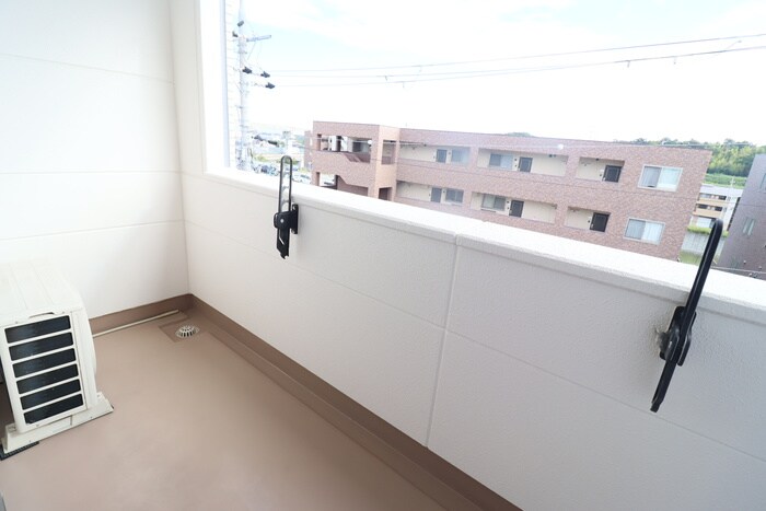 物件内観写真18　(ベランダ・バルコニー)