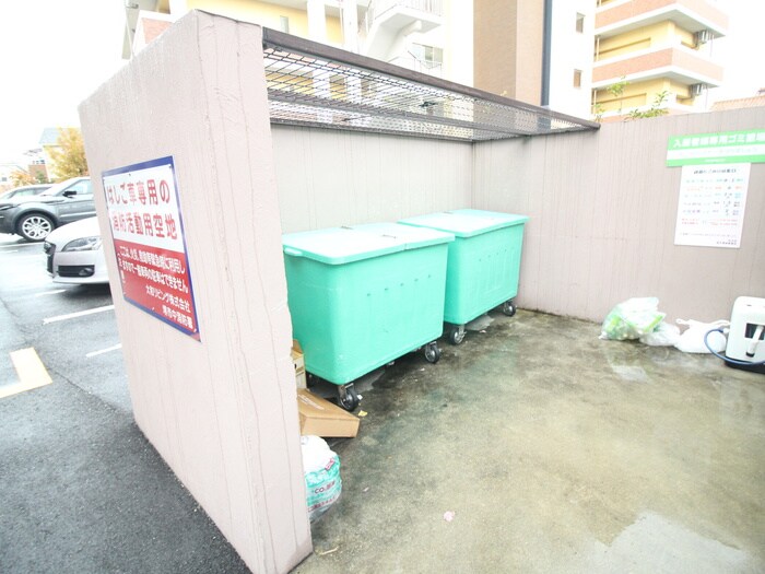 物件外観写真6　(建物設備)