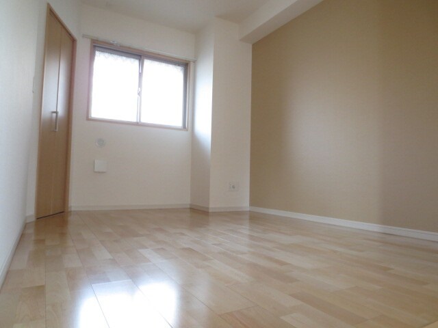 物件内観写真16　(居室)