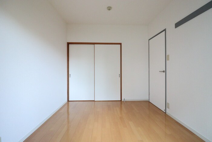 物件内観写真11　(居室)