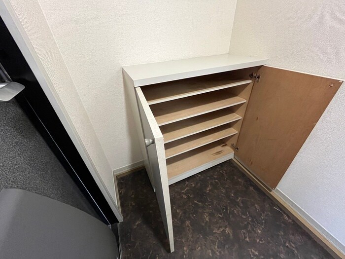 物件内観写真10　(収納)