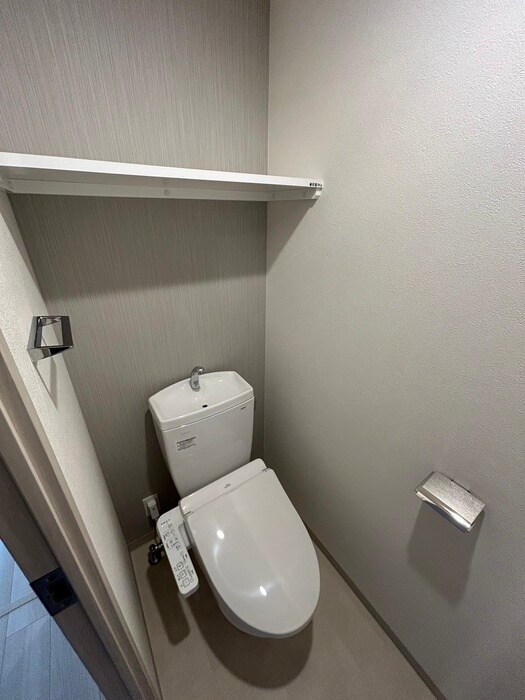 物件内観写真9　(トイレ)