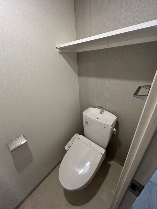 物件内観写真9　(トイレ)