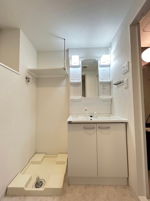 物件内観写真10　(洗面)