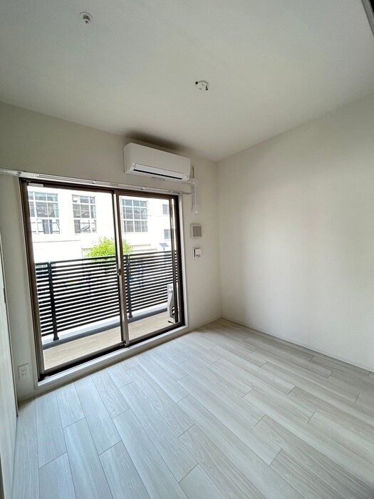 物件内観写真21　(居室)