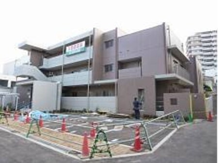 Ｌｅ　Ｃｈｅｍｉｎ外観写真