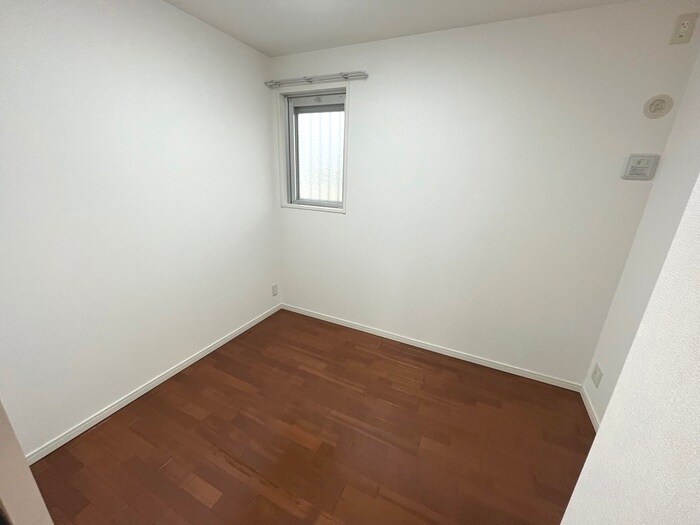 物件内観写真13　(居室)