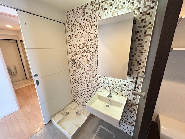 物件内観写真13　(洗面)