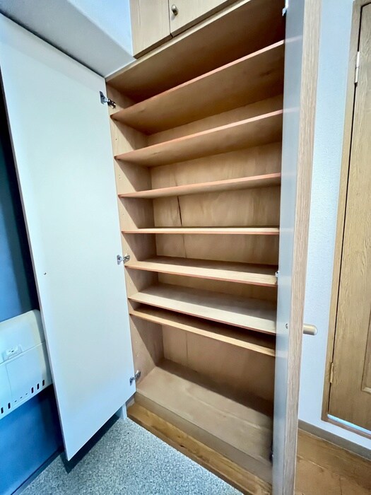 物件内観写真19　(靴箱)