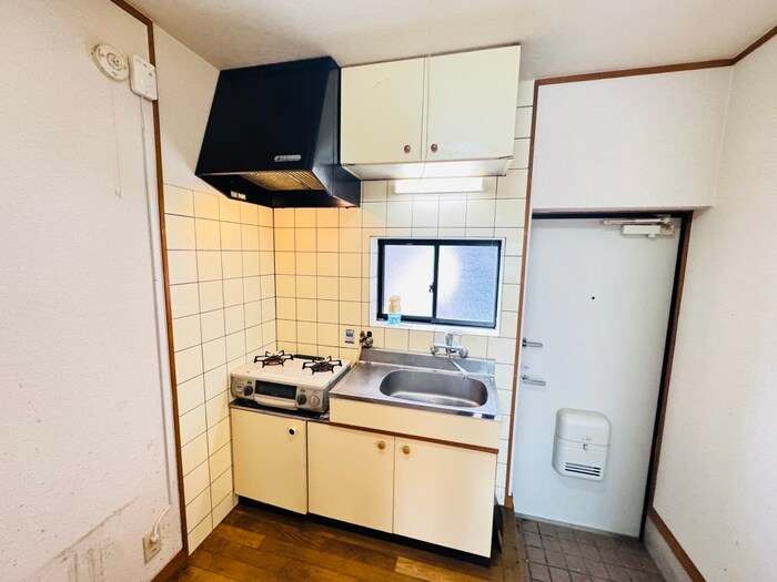 物件内観写真8　(キッチン)