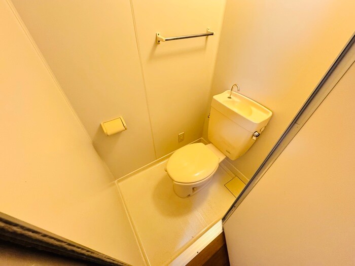 物件内観写真10　(トイレ)
