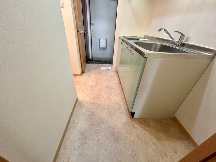 物件内観写真20　(廊下)