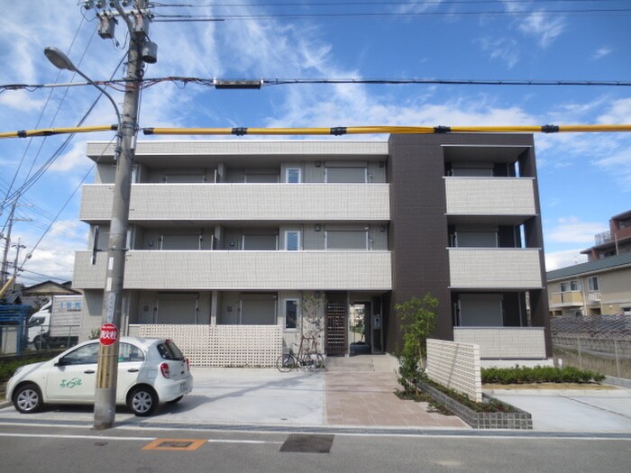 物件外観写真2　(外観写真)