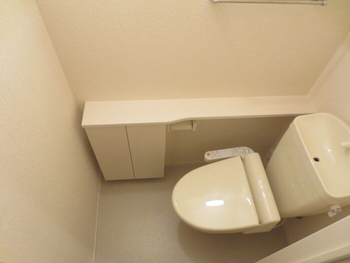 物件内観写真12　(トイレ)