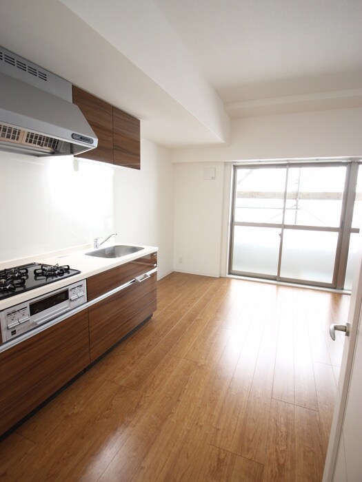 物件内観写真11　(居室)