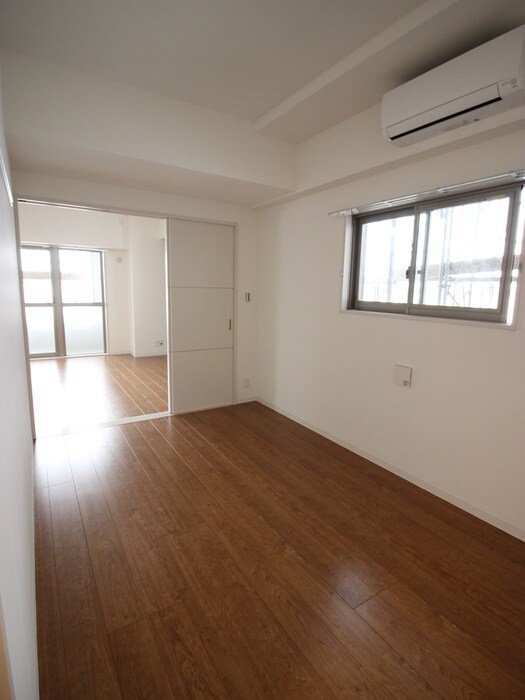 物件内観写真21　(居室)