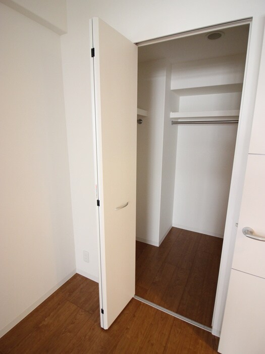 物件内観写真22　(収納)