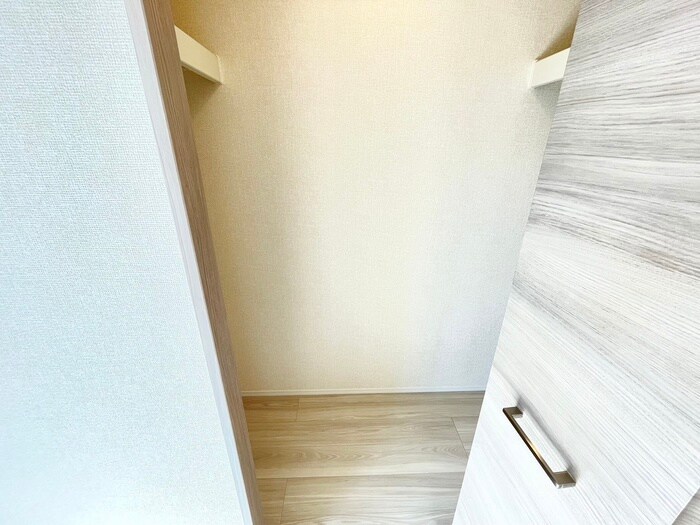物件内観写真16　(収納)