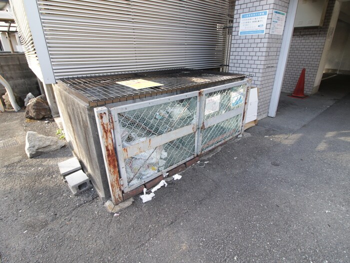 物件外観写真6　(建物設備)