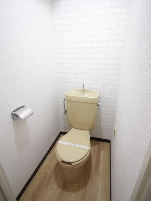 物件内観写真13　(トイレ)