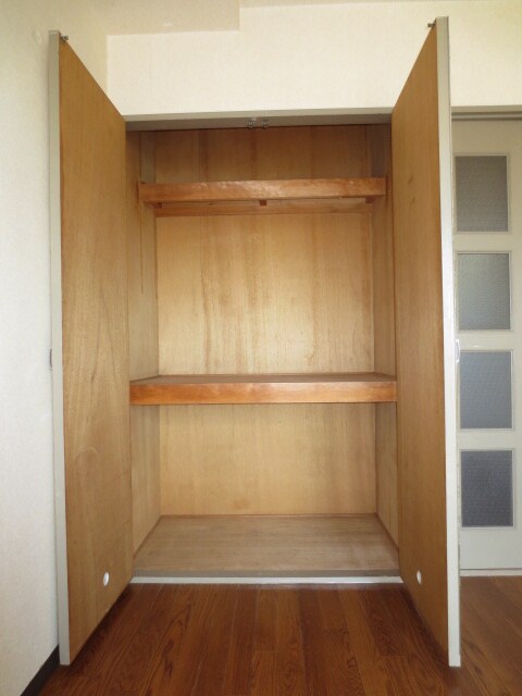 物件内観写真13　(収納)