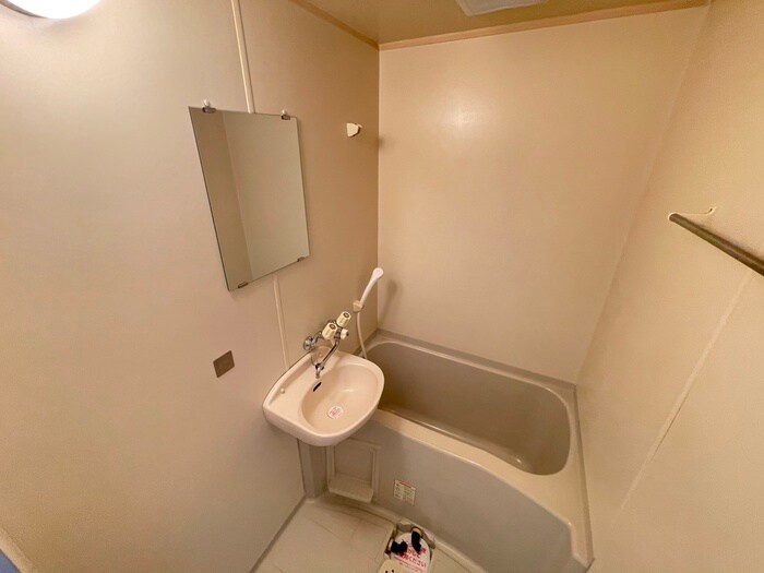 物件内観写真10　(バス／シャワールーム等)