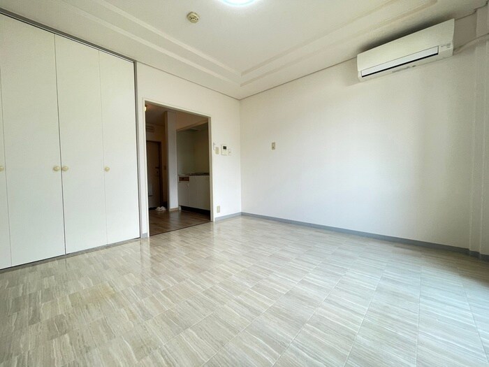 物件内観写真14　(居室)