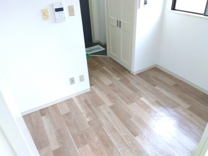 物件内観写真9　(居室)