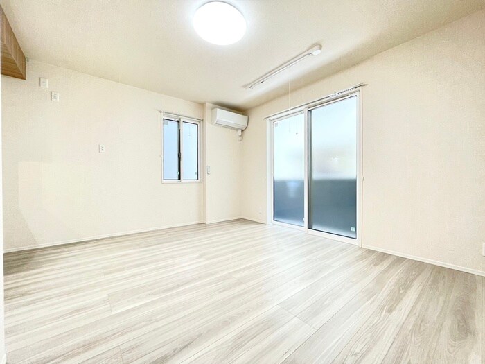 物件内観写真10　(居室)