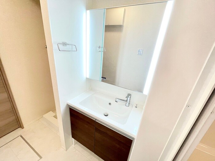 物件内観写真14　(洗面)