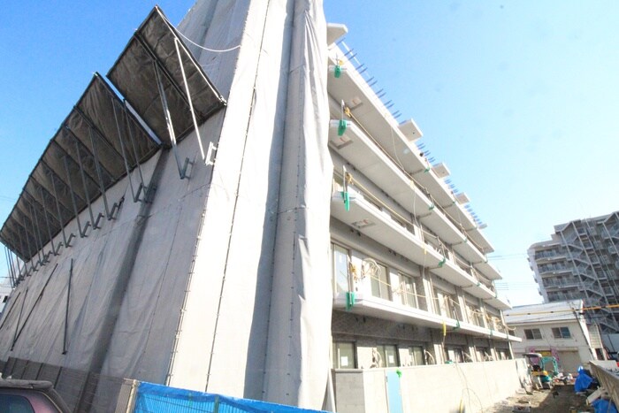 物件外観写真5　(建築中)