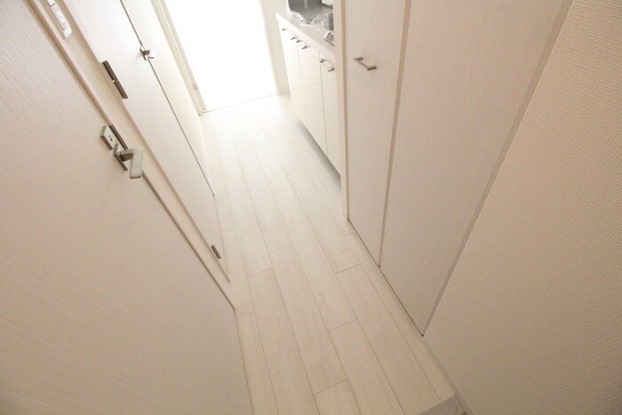 物件内観写真15　(廊下)