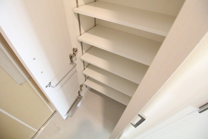 物件内観写真22　(靴箱)