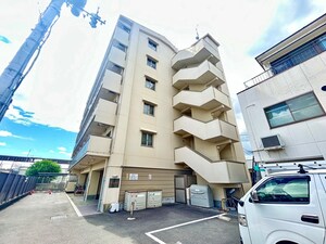 リーベルノ外観写真