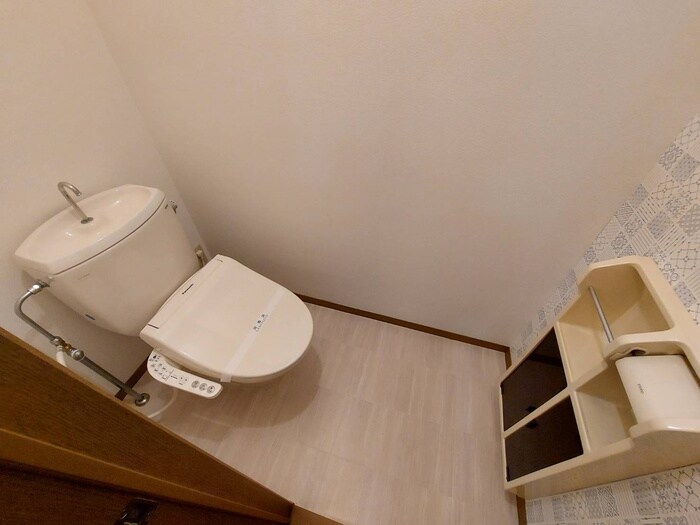 物件内観写真12　(トイレ)