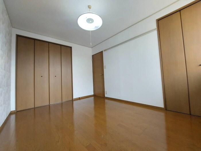 物件内観写真13　(居室)