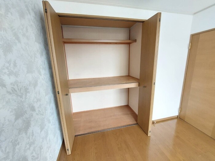 物件内観写真15　(収納)