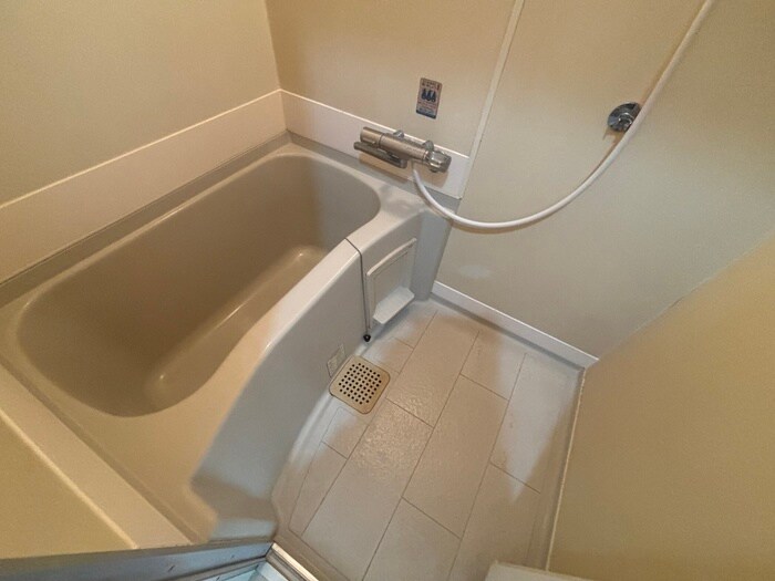 物件内観写真13　(バス／シャワールーム等)