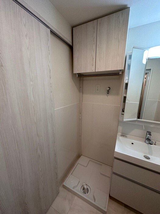 物件内観写真13　(洗濯機置場)