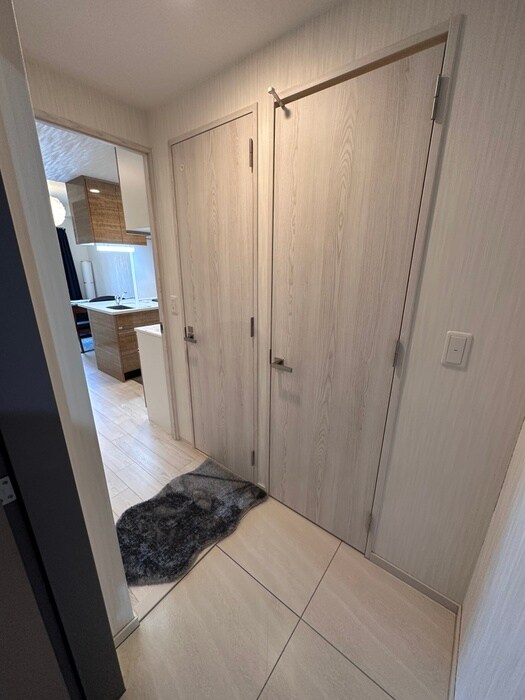 物件内観写真14　(玄関)