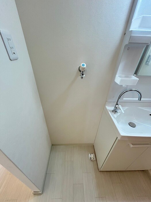 物件内観写真15　(洗濯機置場)