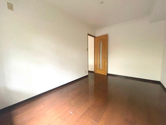 物件内観写真11　(居室)