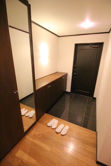 物件内観写真12　(靴箱)