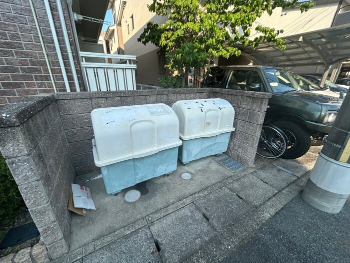 物件外観写真6　(建物設備)