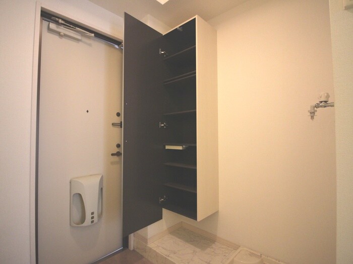 物件内観写真12　(靴箱)